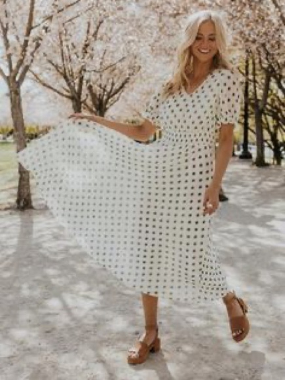 ✨NWOT✨ Gemini Dot Dress